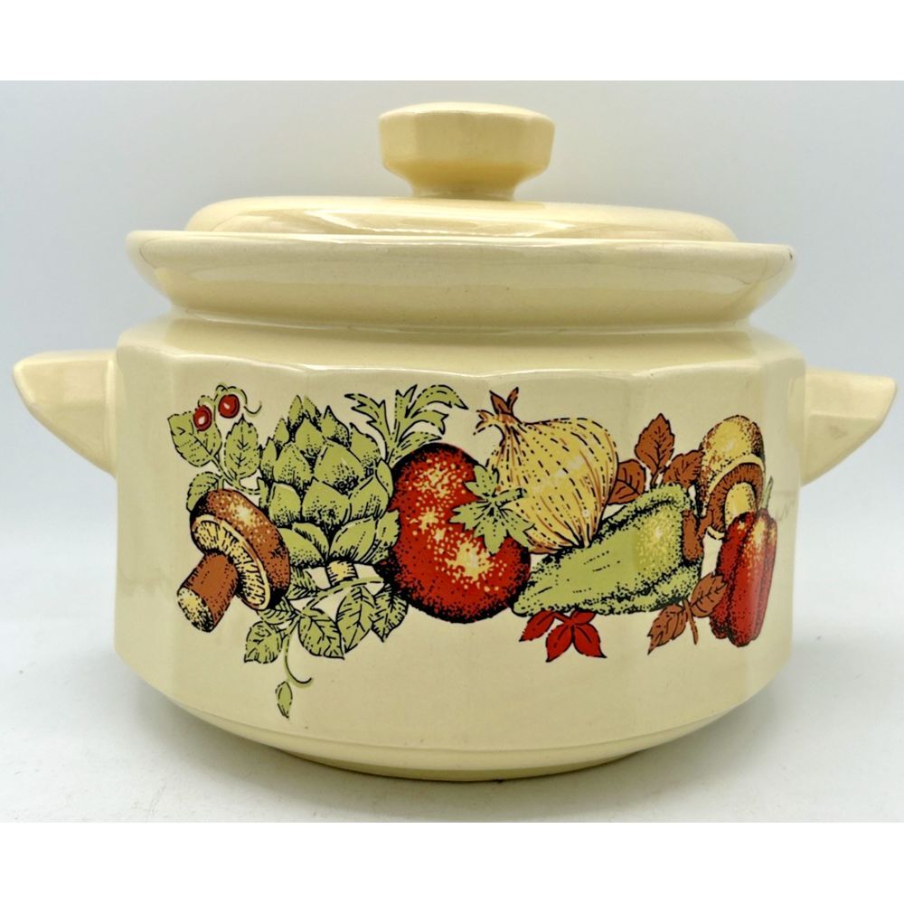 Vintage‎ Oster Soup Tureen With Lid/ made in Taiwan